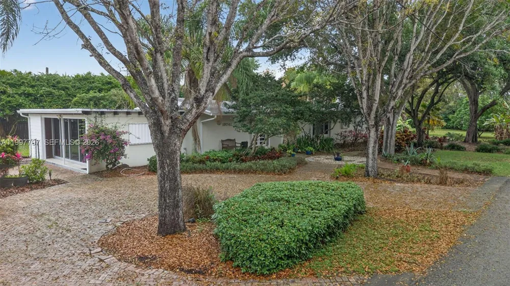 19745 SW 244th St Homestead, FL 33031