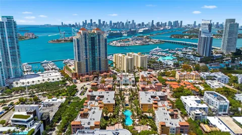 120 Jefferson Ave #12022