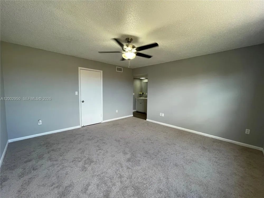 20511 NW 15th Ave #4 Miami Gardens, FL 33169