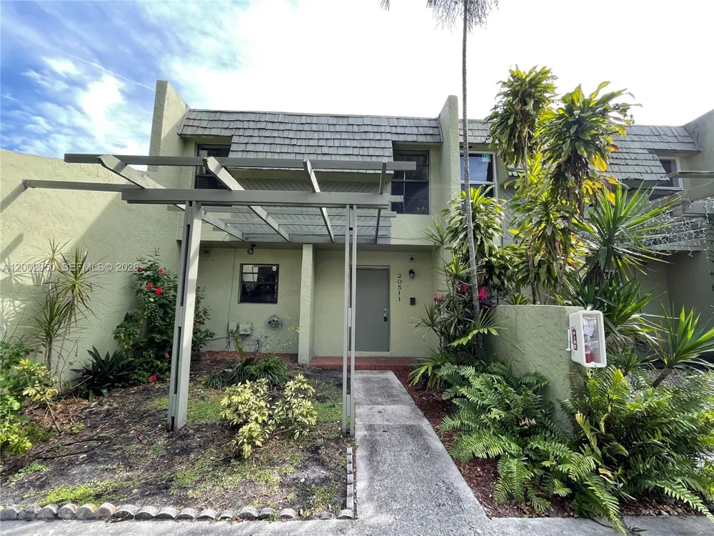 20511 NW 15th Ave #4 Miami Gardens, FL 33169