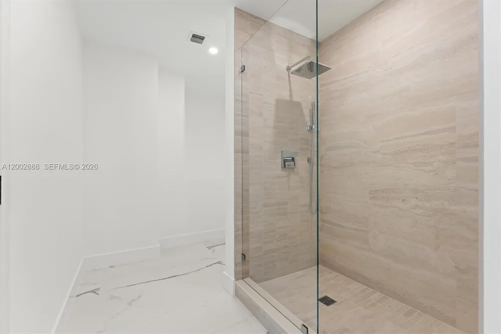 19731 NE 24th Ave Miami, FL 33180
