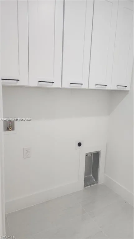 2615 40th ST W Lehigh Acres, FL 33971