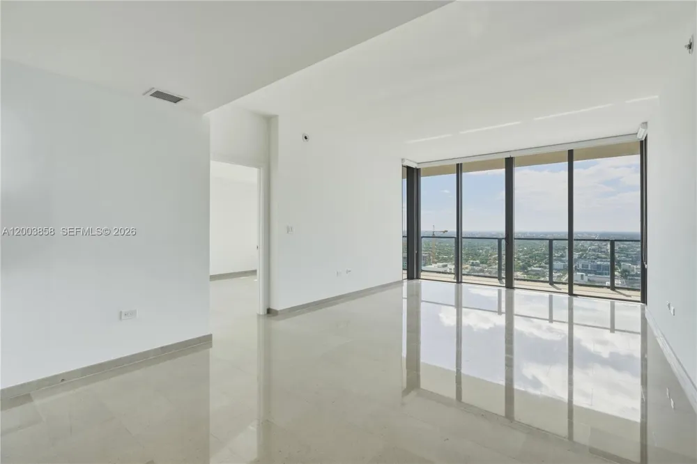 88 SW 7th St #3710 Miami, FL 33130