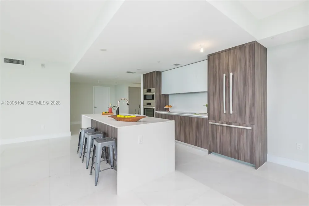 488 NE 18th St #4515 Miami, FL 33132