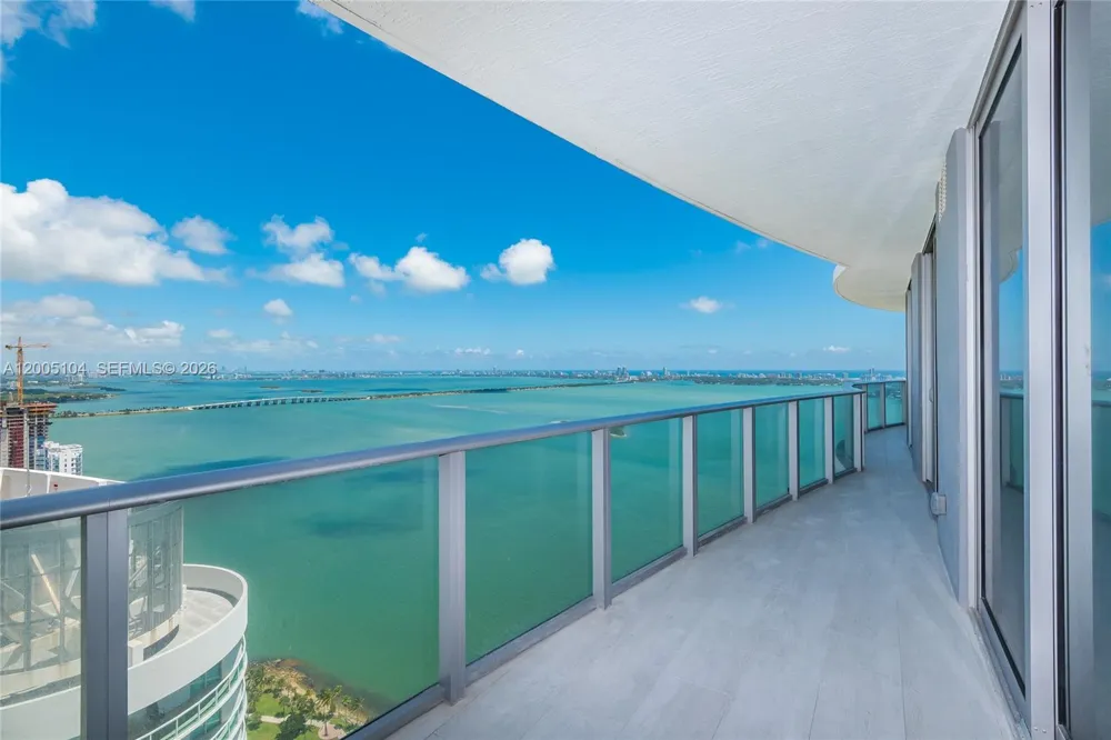 488 NE 18th St #4515 Miami, FL 33132