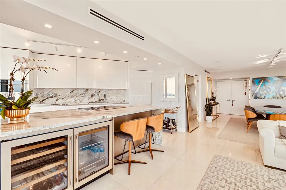 2127 Brickell Ave #1505 Miami, FL 33129