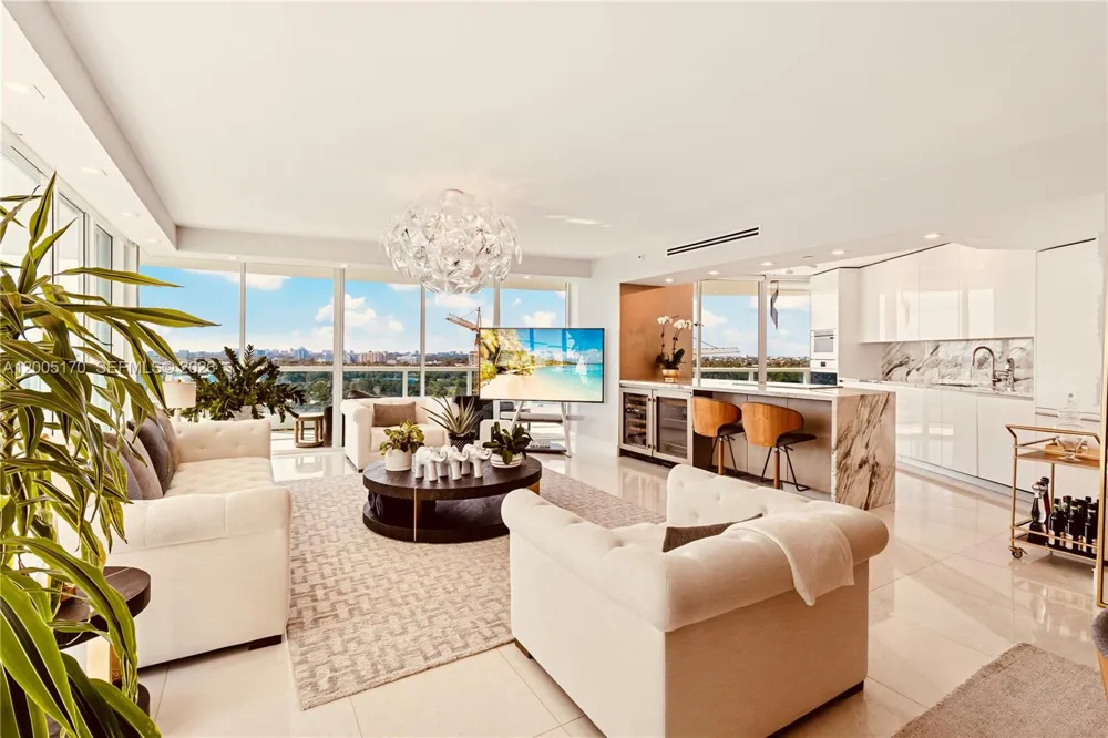 2127 Brickell Ave #1505 Miami, FL 33129