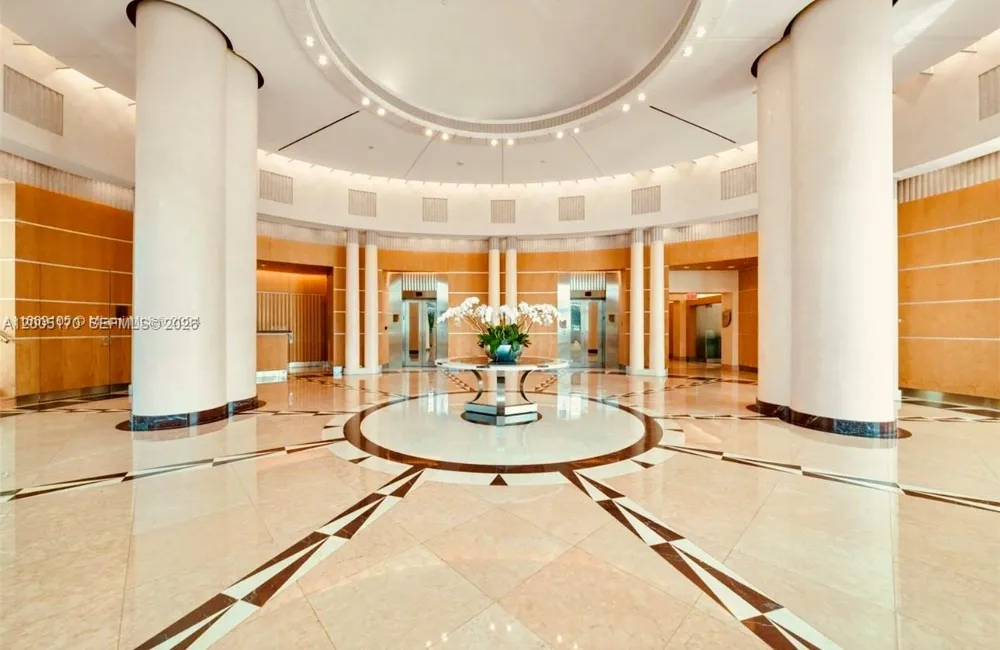 2127 Brickell Ave #1505 Miami, FL 33129
