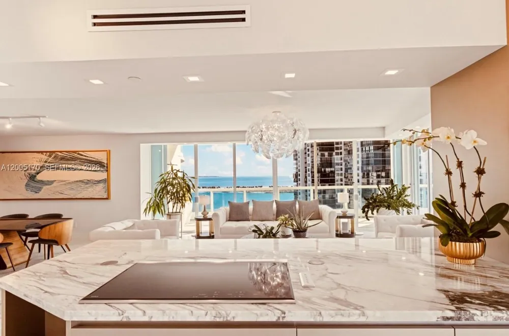 2127 Brickell Ave #1505 Miami, FL 33129