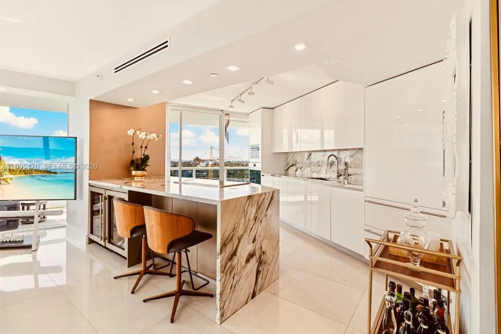 2127 Brickell Ave #1505 Miami, FL 33129
