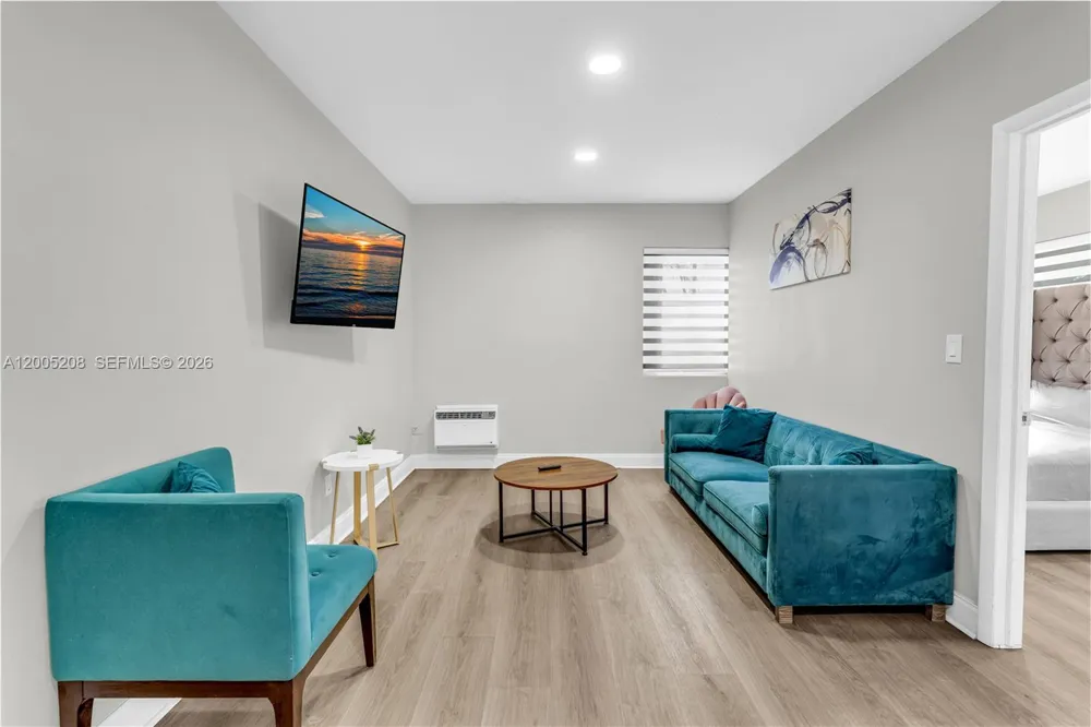 10006 E Bay Harbor Dr #11 Bay Harbor Islands, FL 33154
