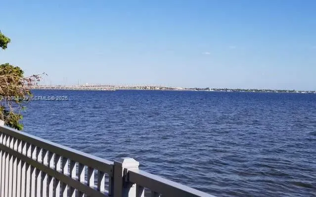 2356 Highland Punta Gorda, FL 33983
