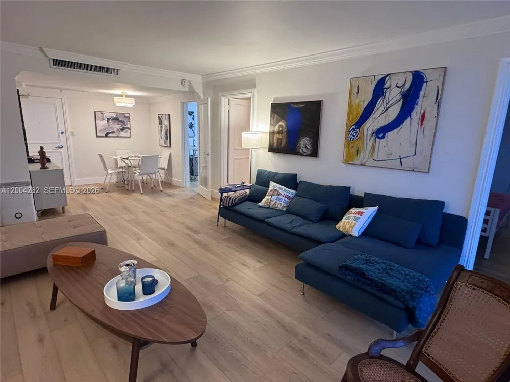 5151 Collins Ave #436 Miami Beach, FL 33140