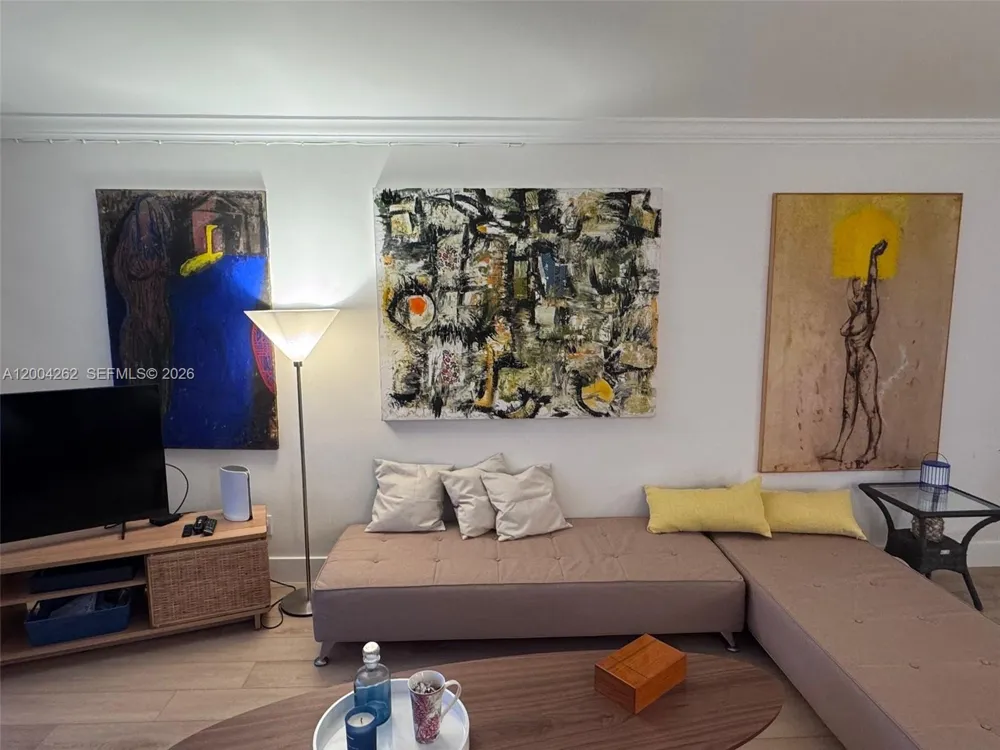 5151 Collins Ave #436 Miami Beach, FL 33140