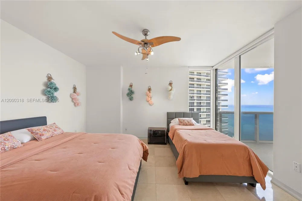 1850 S Ocean Dr #3301 Hallandale Beach, FL 33009