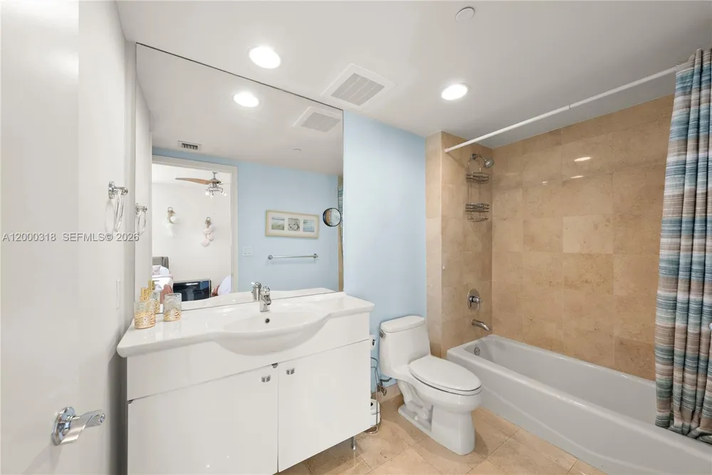 1850 S Ocean Dr #3301 Hallandale Beach, FL 33009