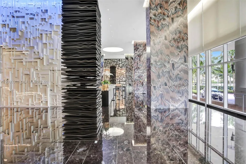 1850 S Ocean Dr #3301 Hallandale Beach, FL 33009