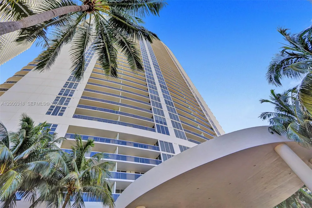 1850 S Ocean Dr #3301 Hallandale Beach, FL 33009