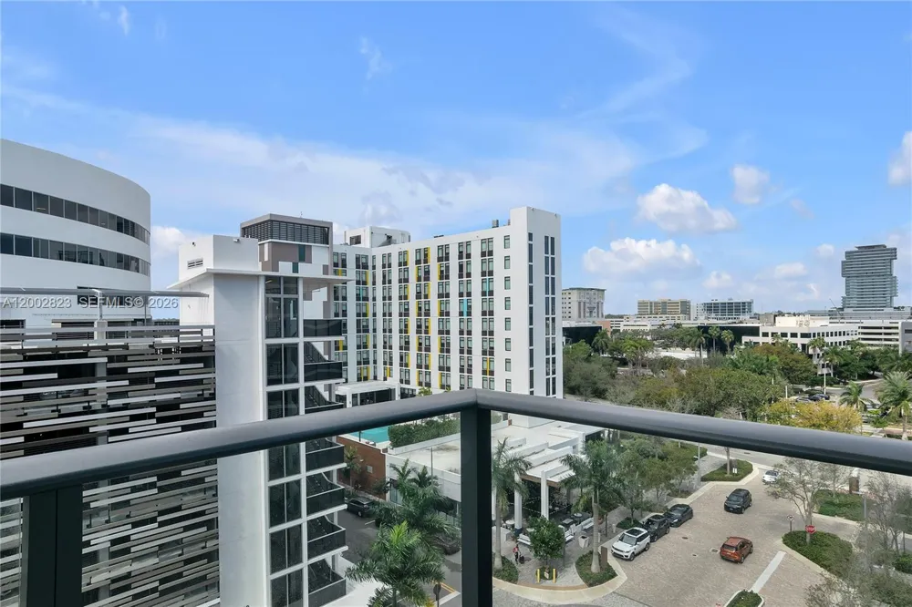 2960 NE 207 TH ST #705 Aventura, FL 33180