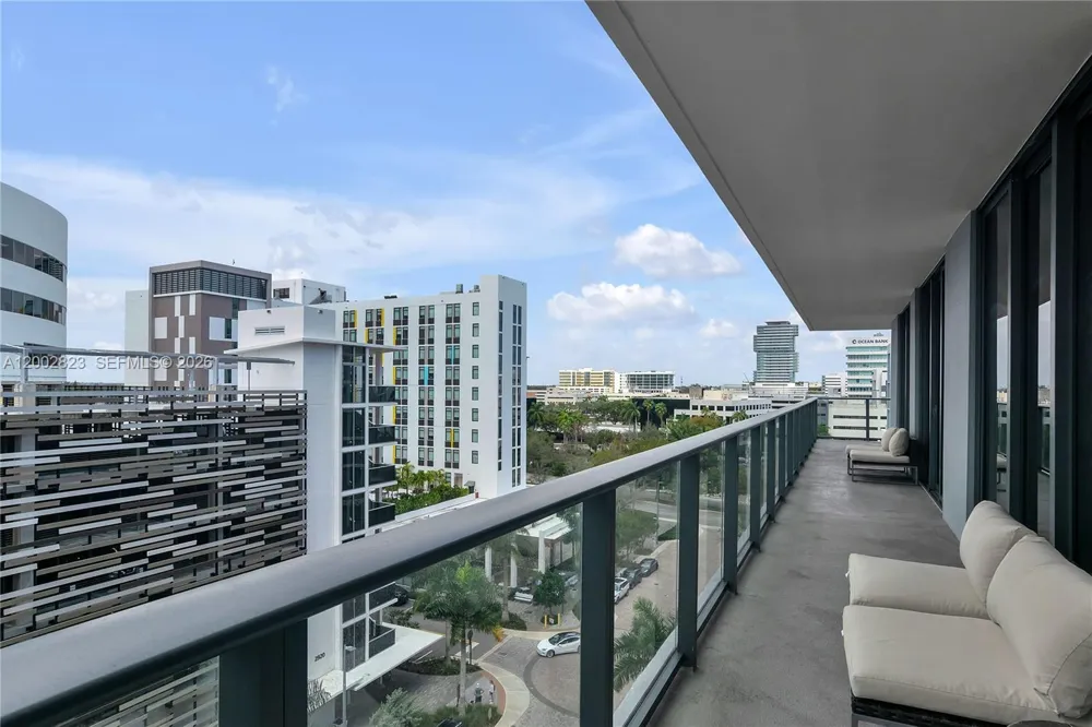 2960 NE 207 TH ST #705 Aventura, FL 33180