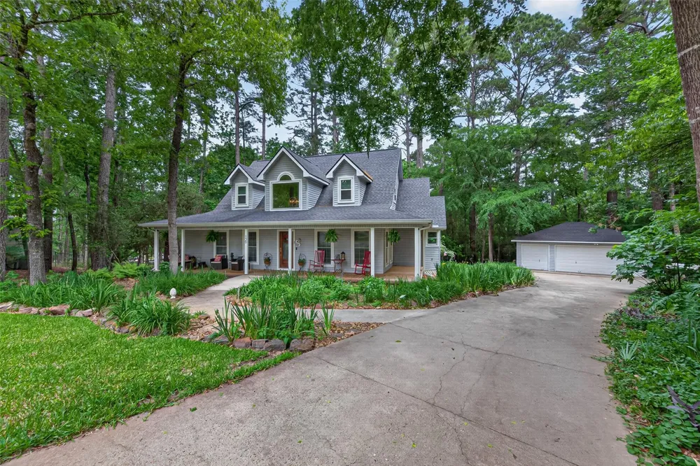 130 Fairway Loop Coldspring, TX 77331