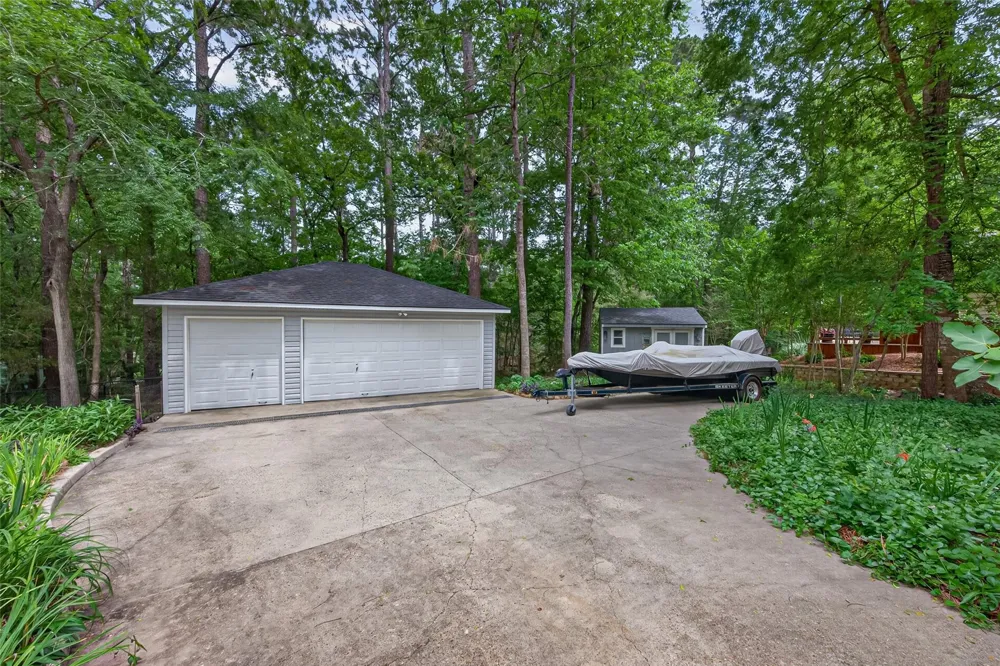 130 Fairway Loop Coldspring, TX 77331