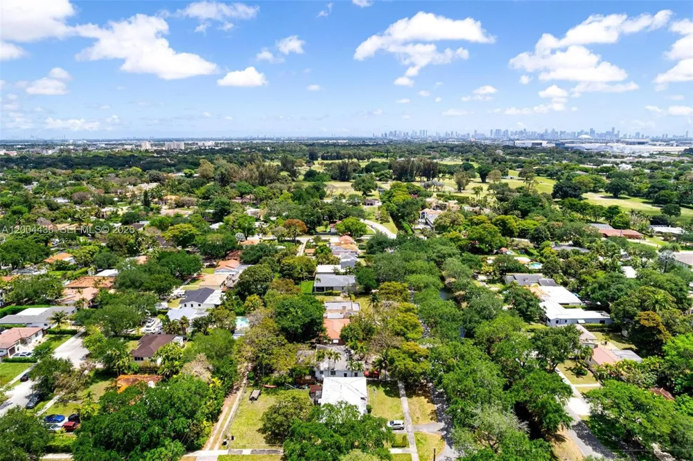57 Melrose Dr Miami Springs, FL 33166