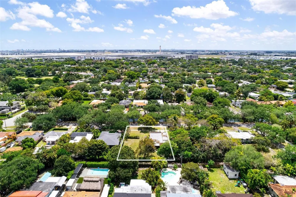 57 Melrose Dr Miami Springs, FL 33166