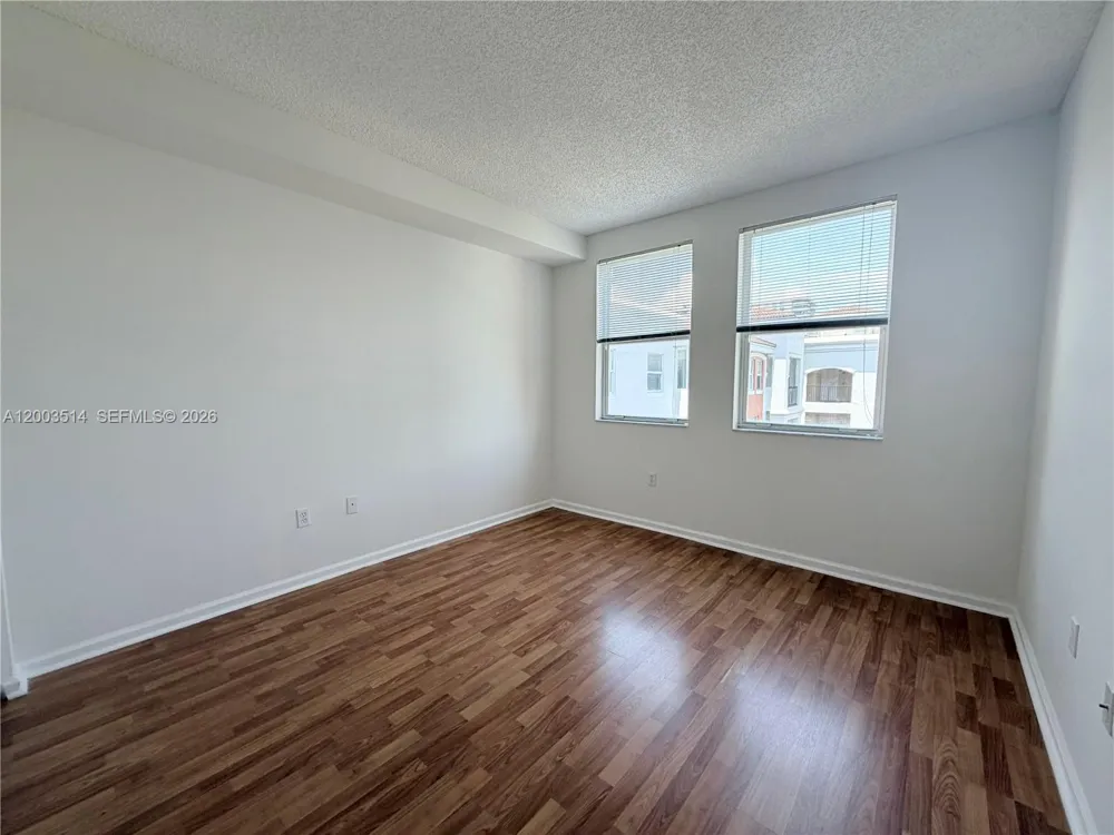 17100 Bay Rd #1913 Sunny Isles Beach, FL 33160