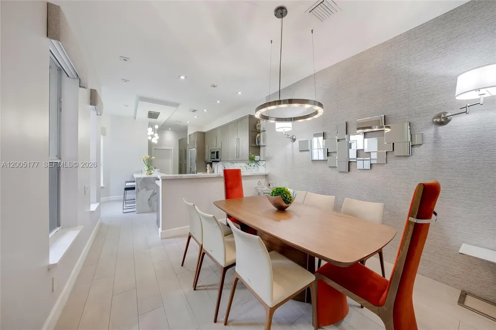 1366 W Harbor Vw W Hollywood, FL 33019