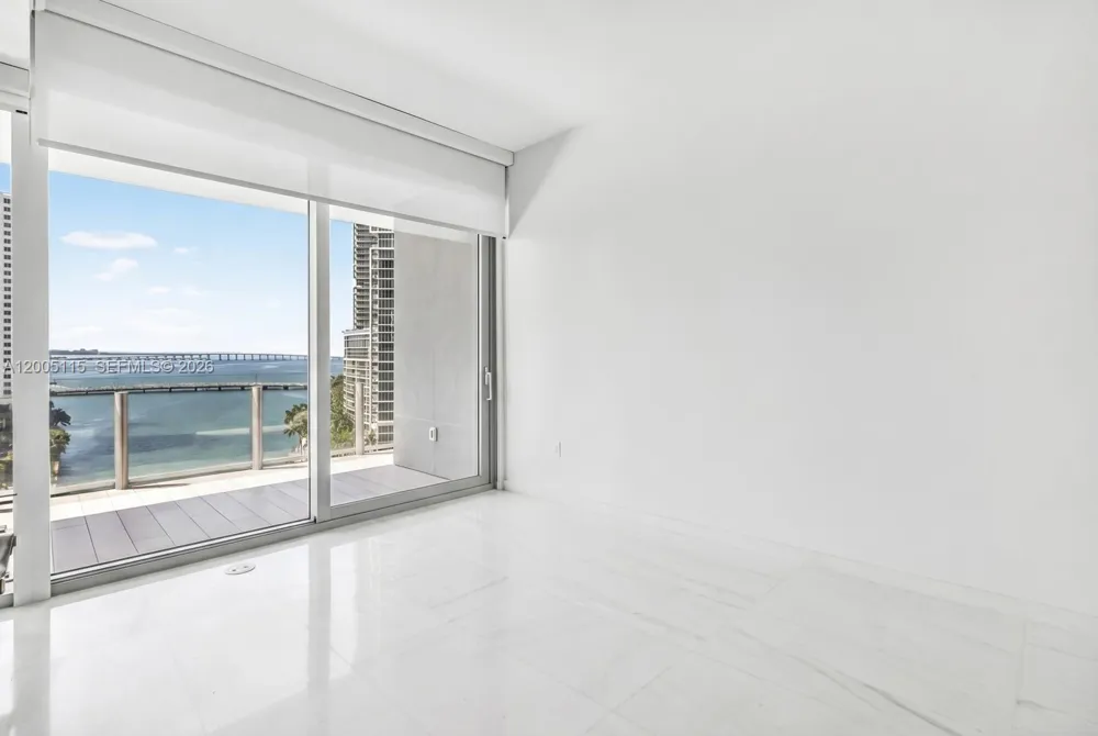 300 Biscayne Blvd Way #1002 Miami, FL 33131
