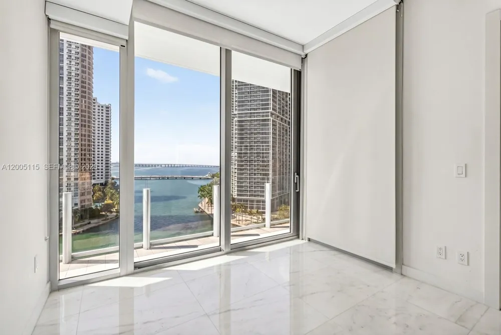 300 Biscayne Blvd Way #1002 Miami, FL 33131