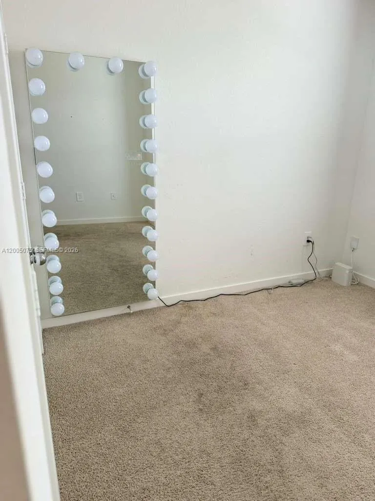 1281 NE 3rd Ave #1281 Florida City, FL 33034