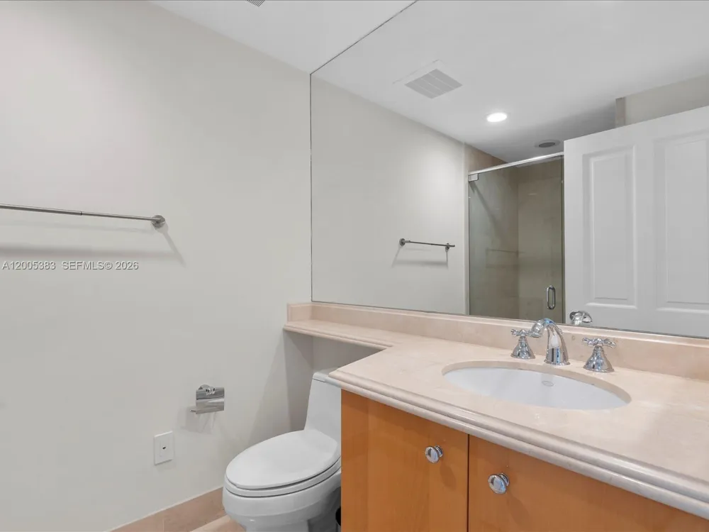 17875 Collins Ave #3305 Sunny Isles Beach, FL 33160
