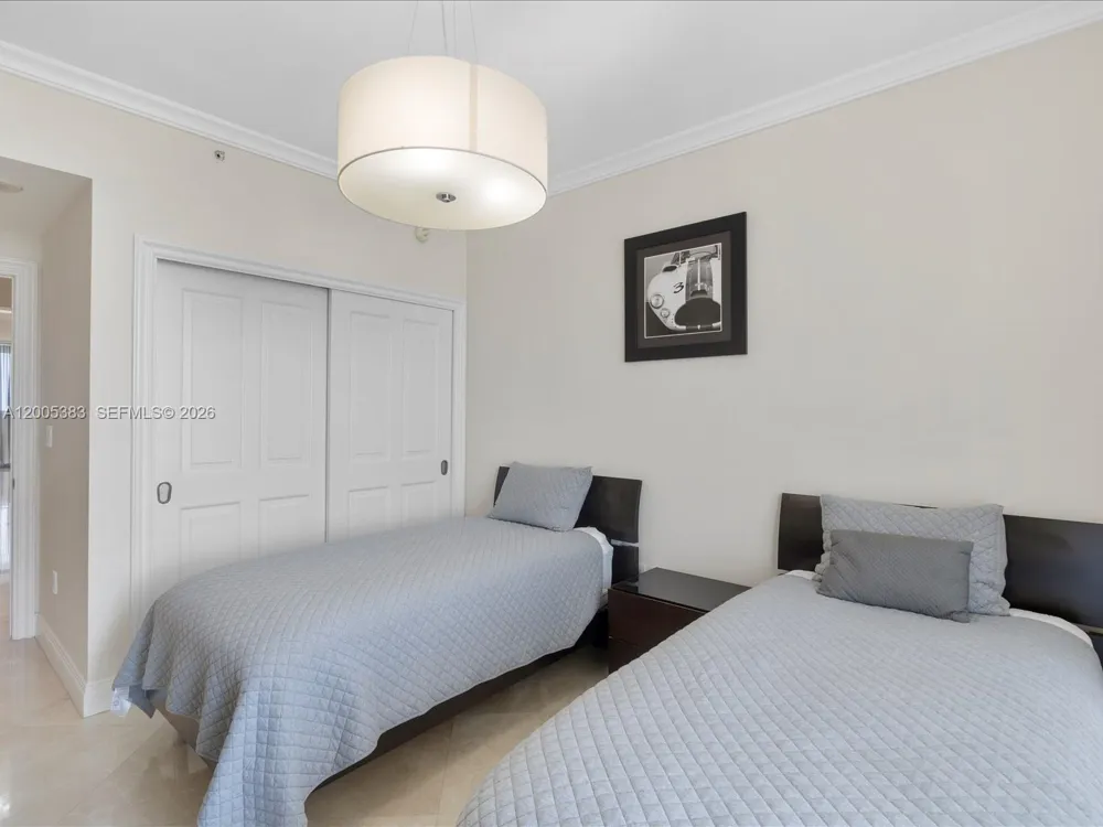 17875 Collins Ave #3305 Sunny Isles Beach, FL 33160
