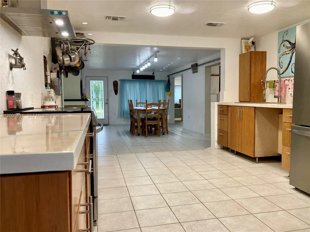 232 DARST AVE Punta Gorda, FL 33950