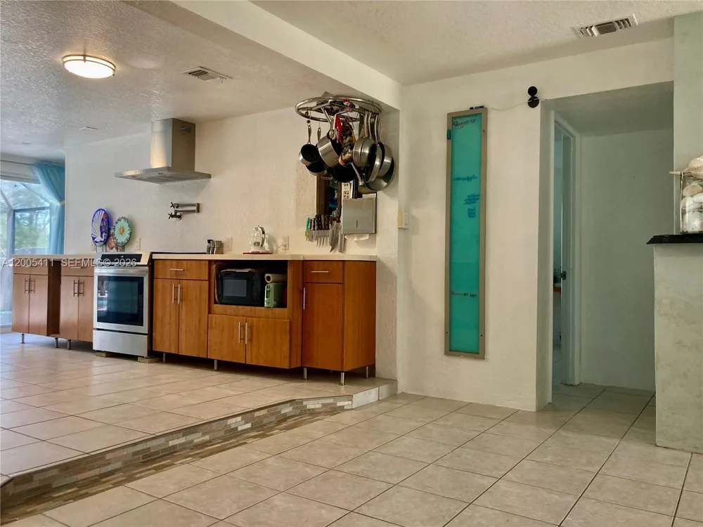 232 DARST AVE Punta Gorda, FL 33950