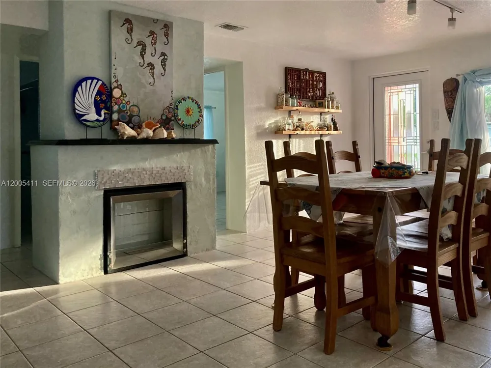 232 DARST AVE Punta Gorda, FL 33950