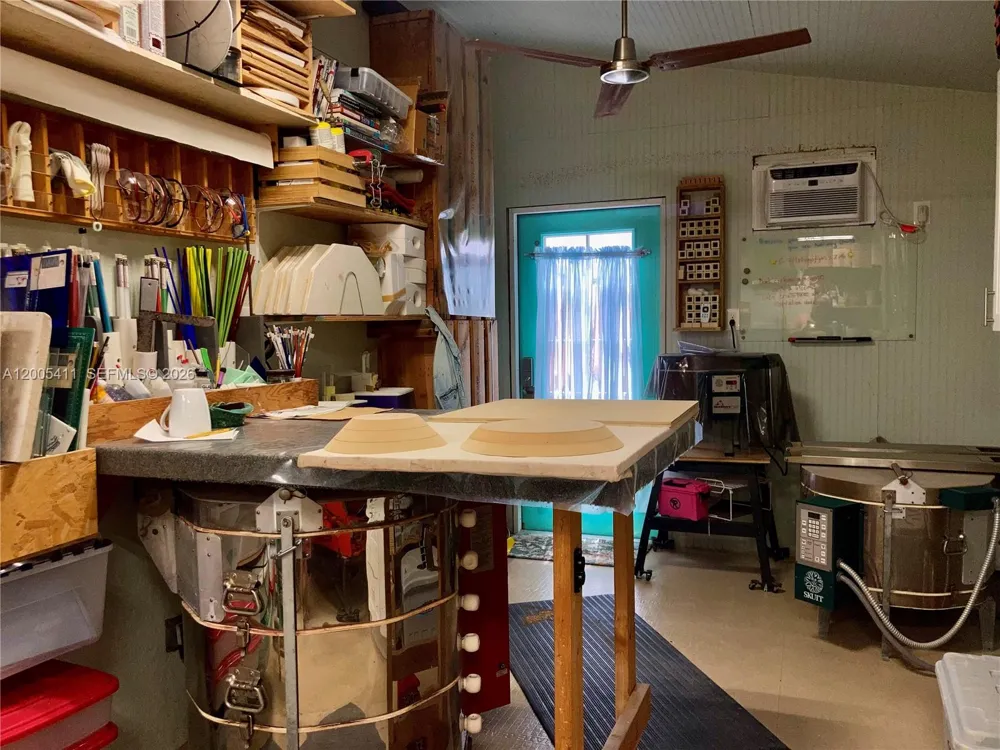 232 DARST AVE Punta Gorda, FL 33950