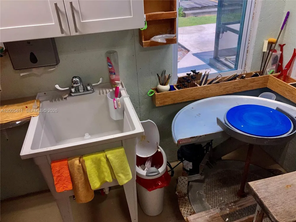 232 DARST AVE Punta Gorda, FL 33950