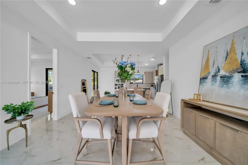 6045 Kumquat Cir La Belle, FL 33935