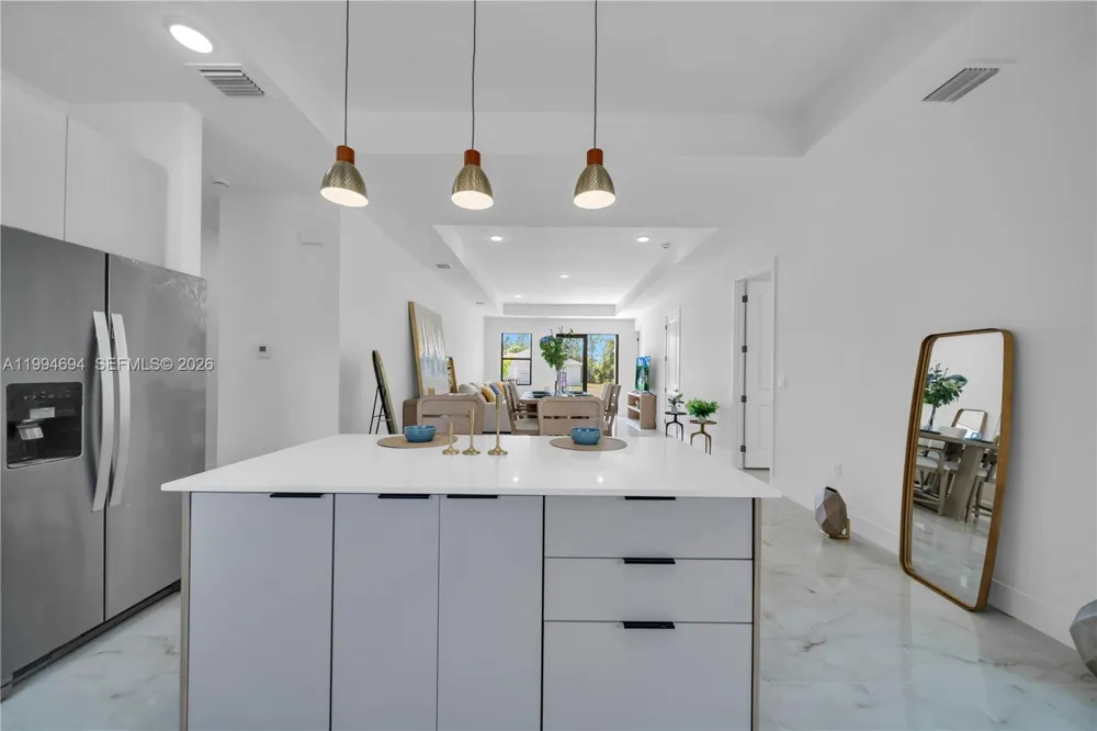 6045 Kumquat Cir La Belle, FL 33935