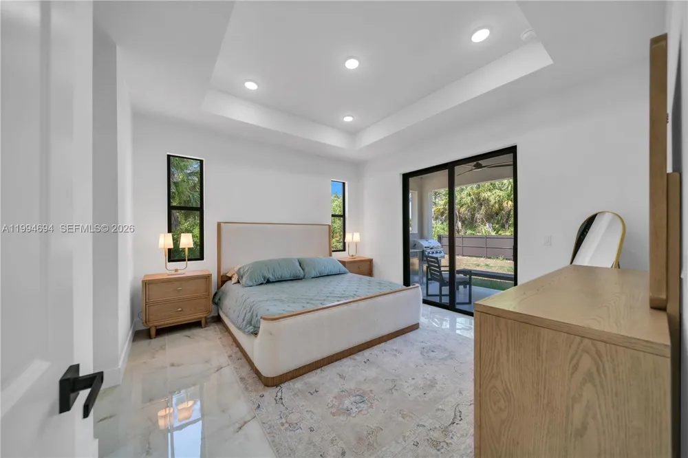 6045 Kumquat Cir La Belle, FL 33935