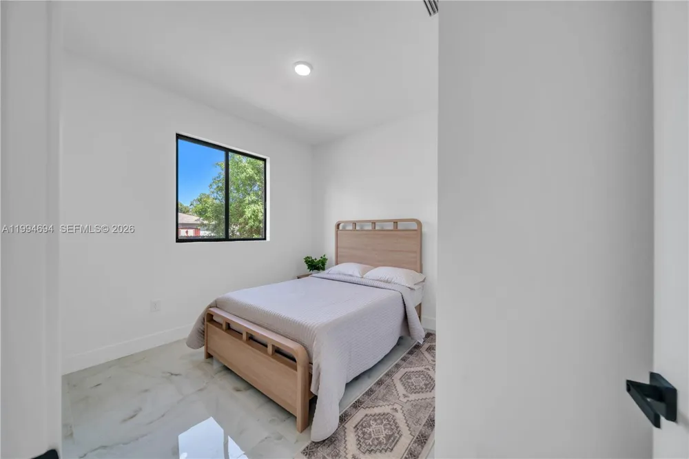 6045 Kumquat Cir La Belle, FL 33935
