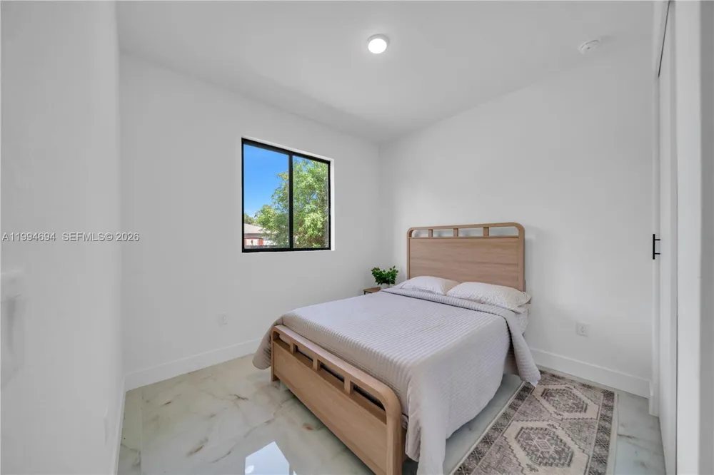 6045 Kumquat Cir La Belle, FL 33935