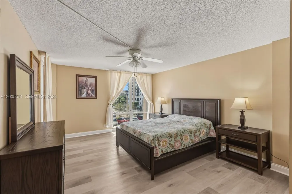 1600 S Ocean Dr #4G (Available Jan 16) Hollywood, FL 33019