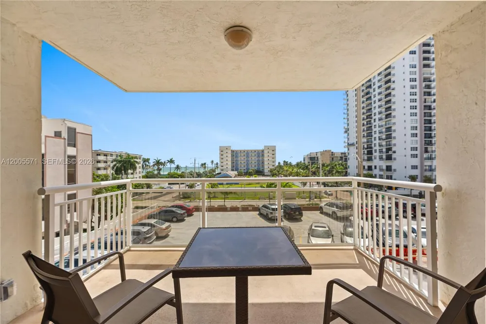 1600 S Ocean Dr #4G (Available Jan 16) Hollywood, FL 33019