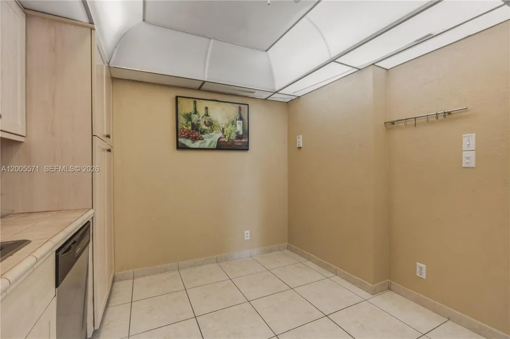 1600 S Ocean Dr #4G (Available Jan 16) Hollywood, FL 33019
