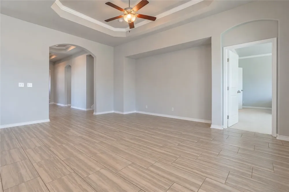 125 Shadow Moss Rockport, TX 78382
