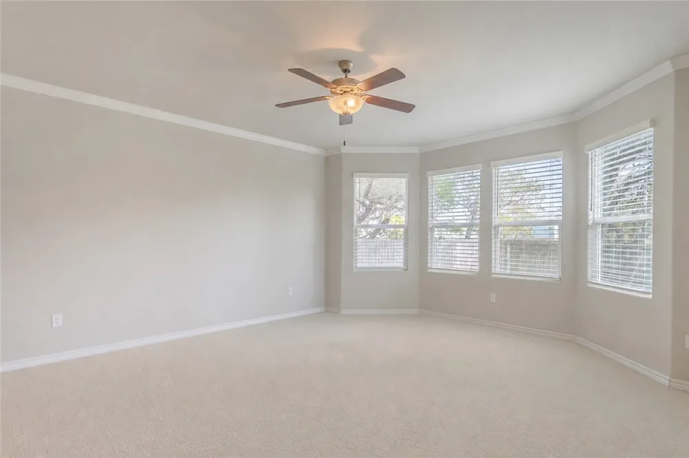 125 Shadow Moss Rockport, TX 78382